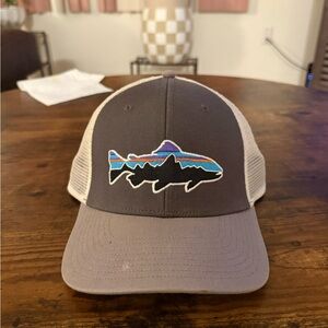Patagonia Gray and Beige Trucker Hat with Fish Logo
